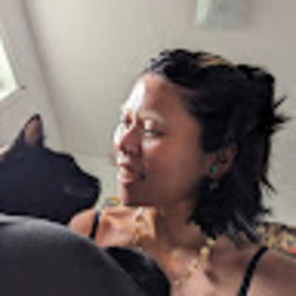 Meet your Posher, Lee - Picture 1 of 1